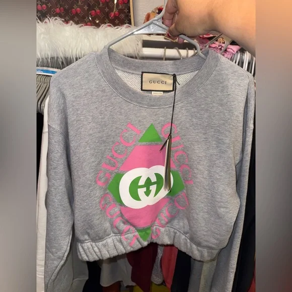 NWT GUCCI CROP SWEATSHIRT - Picture 1 of 3